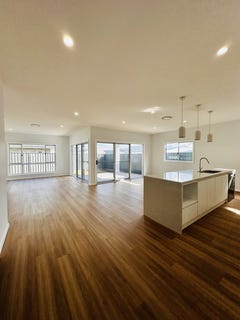 /international/au/22-gladstone-way-edgeworth-nsw-147920296/?lang=en