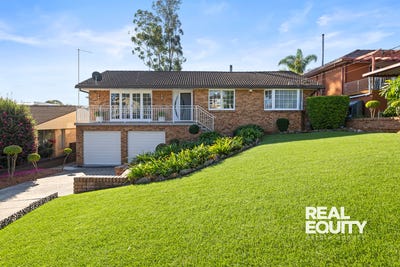 /international/au/7-gal-crescent-moorebank-nsw-151371644/