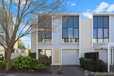 /international/au/17-manchester-crescent-bundoora-vic-151500596/