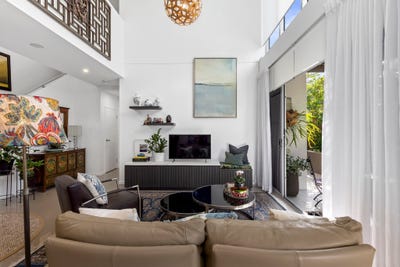 /international/au/6-23-albert-street-margate-qld-151070076/