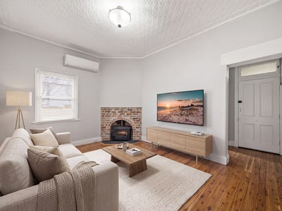 /international/au/40-darling-street-tamworth-nsw-152098336/