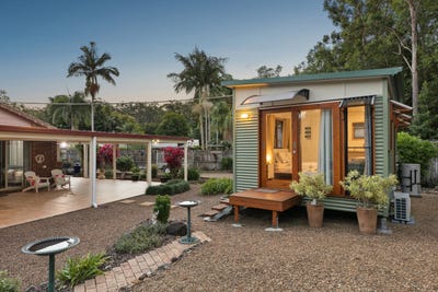 /international/au/4-raintree-drive-tewantin-qld-151160876/