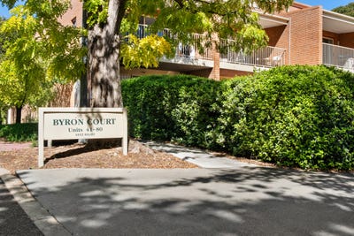 /international/au/60-byron-court-phillip-act-150829788/
