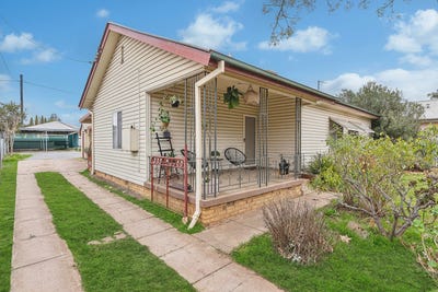 /international/au/50-yanco-avenue-leeton-nsw-148492260/
