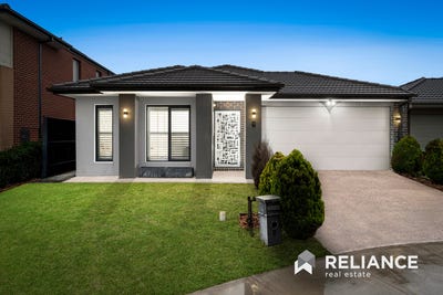 /international/au/9-tamworth-grove-point-cook-vic-150637152/