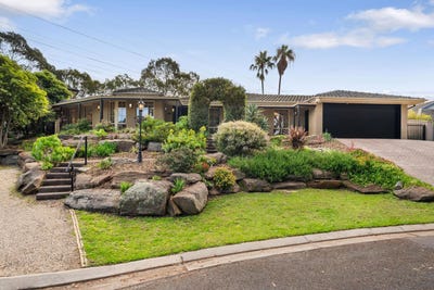 /international/au/10-palmyra-court-flagstaff-hill-sa-152367364/