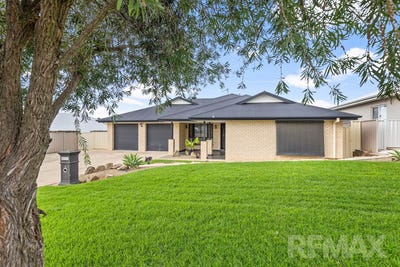 /international/au/7-greenway-street-lloyd-nsw-151551476/