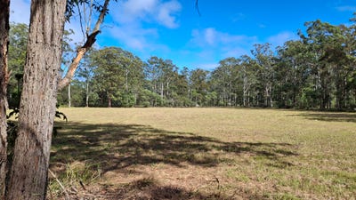 /international/au/lot-104-keys-road-hampton-qld-204473632/
