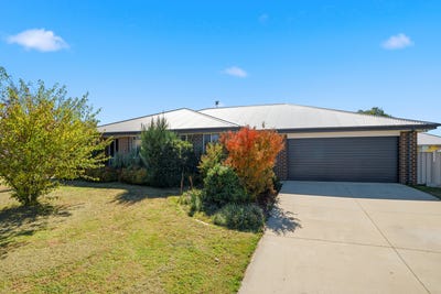 /international/au/28-pippin-way-orange-nsw-151051172/