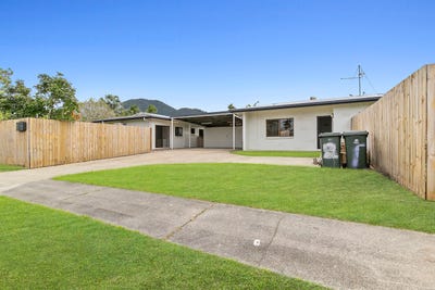 /international/au/2-1-seary-close-whitfield-qld-151134316/
