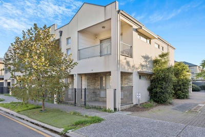 /international/au/4-29-victoria-parade-mawson-lakes-sa-151305520/