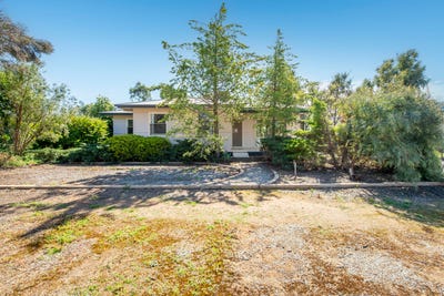 /international/au/10-stevens-street-port-pirie-sa-152266844/