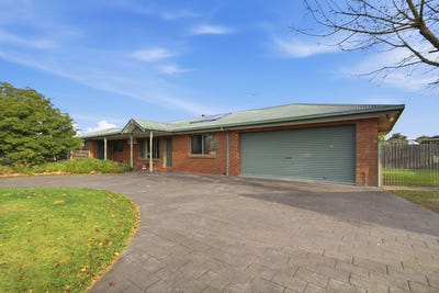 /international/au/2-stafford-drive-sale-vic-151141880/