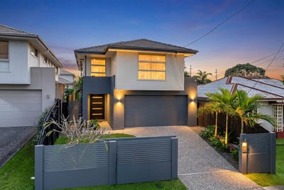 /international/au/32-kitchener-street-wynnum-qld-151450236/