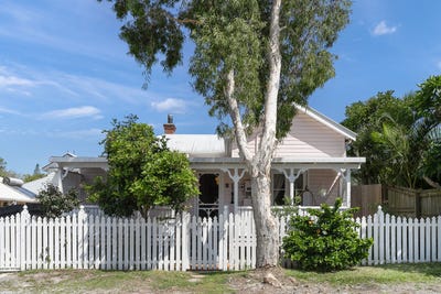 /international/au/58-butler-street-byron-bay-nsw-151309140/