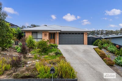 /international/au/21-freycinet-drive-sunshine-bay-nsw-152676680/