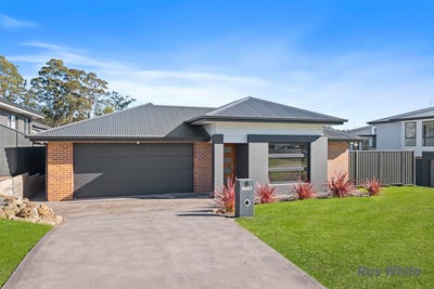 /international/au/6-brooke-way-sunshine-bay-nsw-148281472/