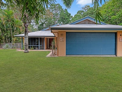 /international/au/22-flora-court-dundowran-beach-qld-150115288/