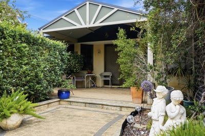/international/au/9-chapman-street-swan-view-wa-150977740/