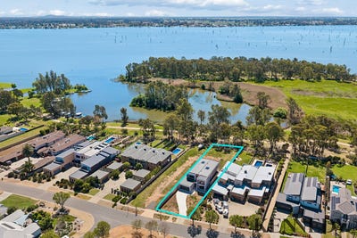 /international/au/2-51-anchorage-way-way-yarrawonga-vic-152606140/