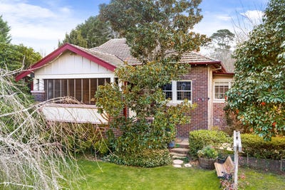 /international/au/6-37-railway-street-moss-vale-nsw-151258364/