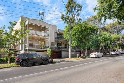 /international/au/9-1-waterfall-terrace-burnside-sa-152708084/