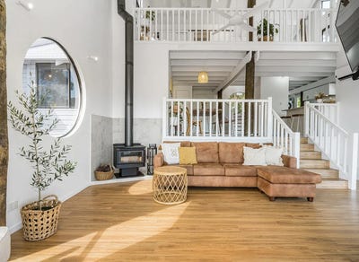 /international/au/16-athelstan-terrace-tomewin-nsw-152158892/