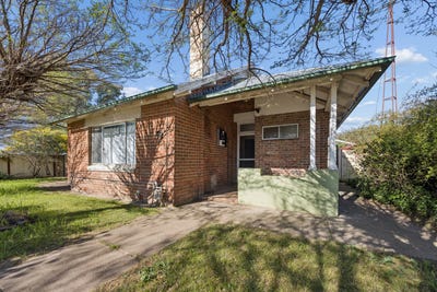 /international/au/59-marsden-street-boorowa-nsw-152488672/
