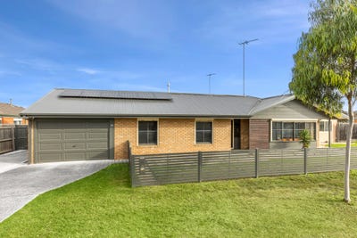 /international/au/19-cranbourne-drive-corio-vic-151280692/