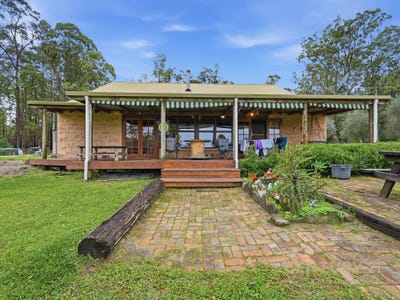 /international/au/97-brennans-road-glenreagh-nsw-151460056/