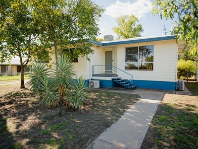 /international/au/57-taylor-street-roma-qld-151158880/