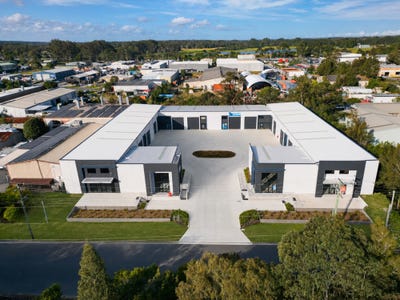 /international/au/units-2-4-107-gavenlock-road-tuggerah-nsw-505191536/