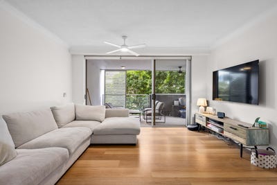 /international/au/4204-12-14-executive-drive-burleigh-waters-qld-151150180/