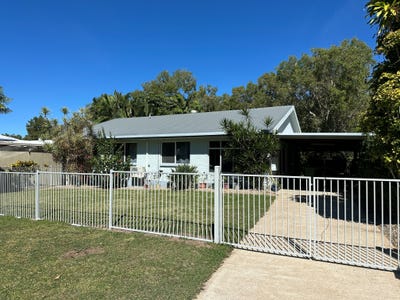 /international/au/22-elena-st-nelly-bay-qld-148483036/