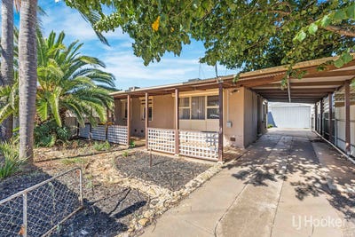 /international/au/56-mainwaring-crescent-davoren-park-sa-150775912/