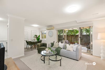 /international/au/4-546-oxley-road-sherwood-qld-148027068/