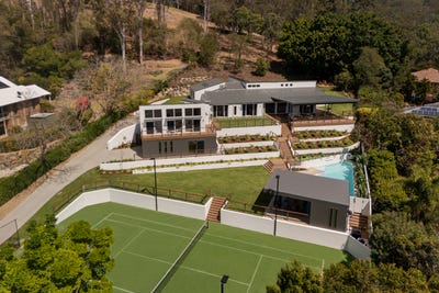 /international/au/15-cambridge-close-the-gap-qld-152523048/
