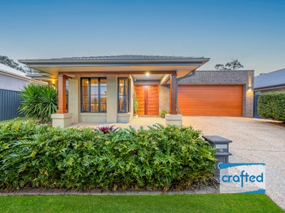 /international/au/16-jackson-place-greenbank-qld-148325176/