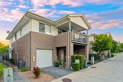 /international/au/168-25-farinazzo-street-richlands-qld-151432388/