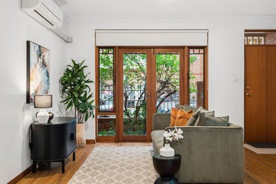 /international/au/30-eden-street-adelaide-sa-151477916/