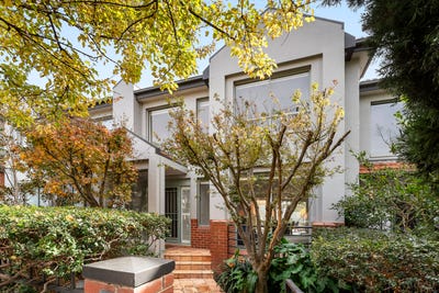 /international/au/7-7-gordon-street-toorak-vic-151357460/