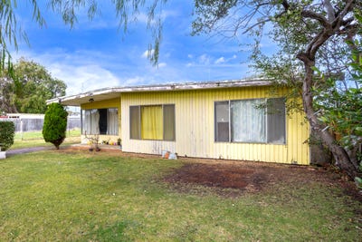 /international/au/23-whyte-street-capel-sound-vic-148529020/