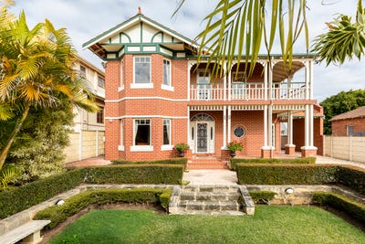 /international/au/19-first-avenue-mount-lawley-wa-148531156/