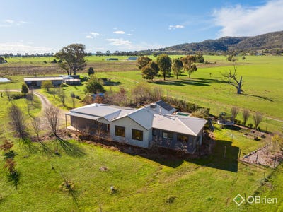 /international/au/118-glenrowan-boweya-road-glenrowan-vic-148733260/?lang=id