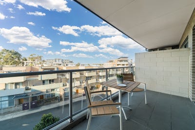 /international/au/j312-81-86-courallie-avenue-homebush-west-nsw-152229792/