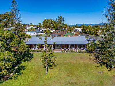 /international/au/27-kallaroo-crescent-ashmore-qld-151271392/