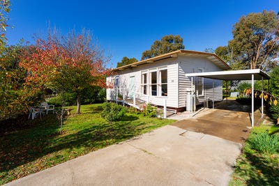 /international/au/25-polsue-street-maldon-vic-151091588/