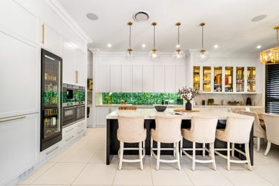 /international/au/43-highdale-terrace-glenmore-park-nsw-150543084/
