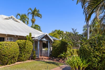 /international/au/16-4-murray-road-cable-beach-wa-148543688/
