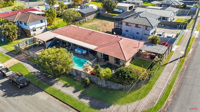 /international/au/17-abbotsleigh-street-thornlands-qld-152580964/